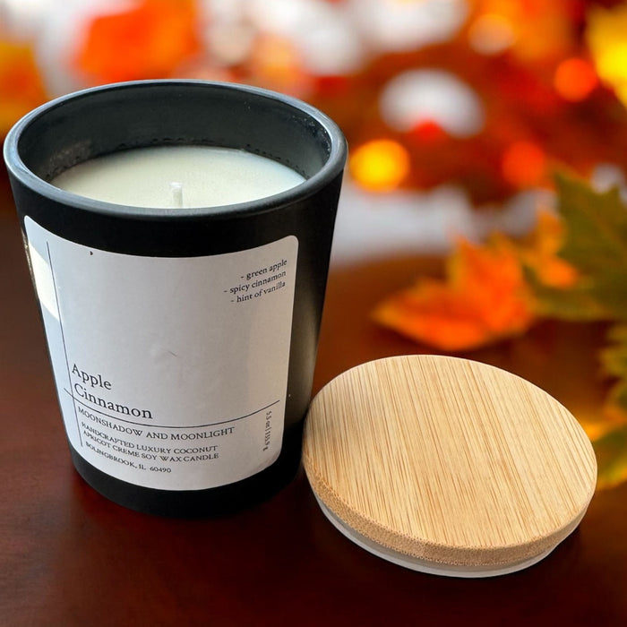 Apple Cinnamon Candle - Crisp and Cozy Fall Fragrance