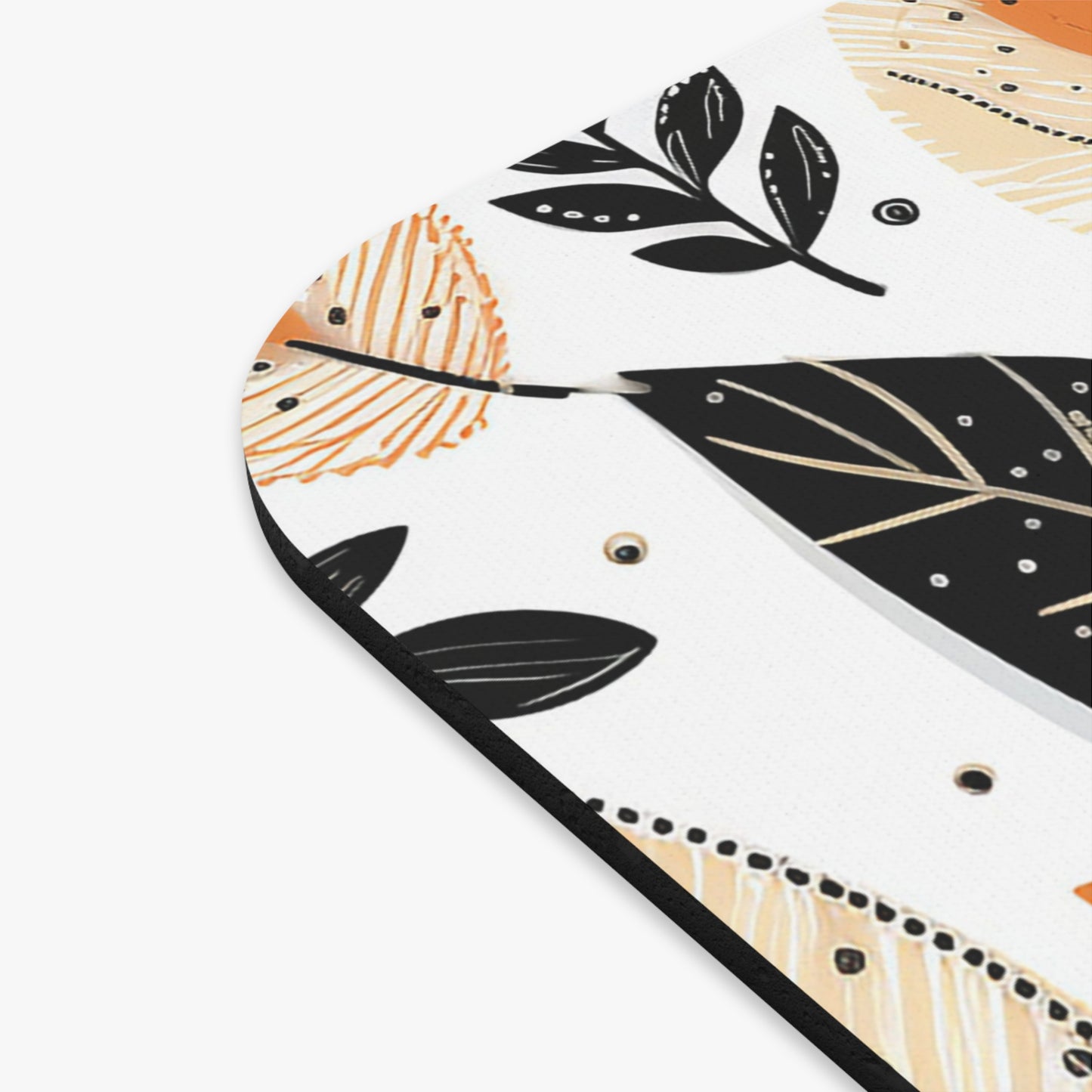 Edge of mouse pad showing thickness