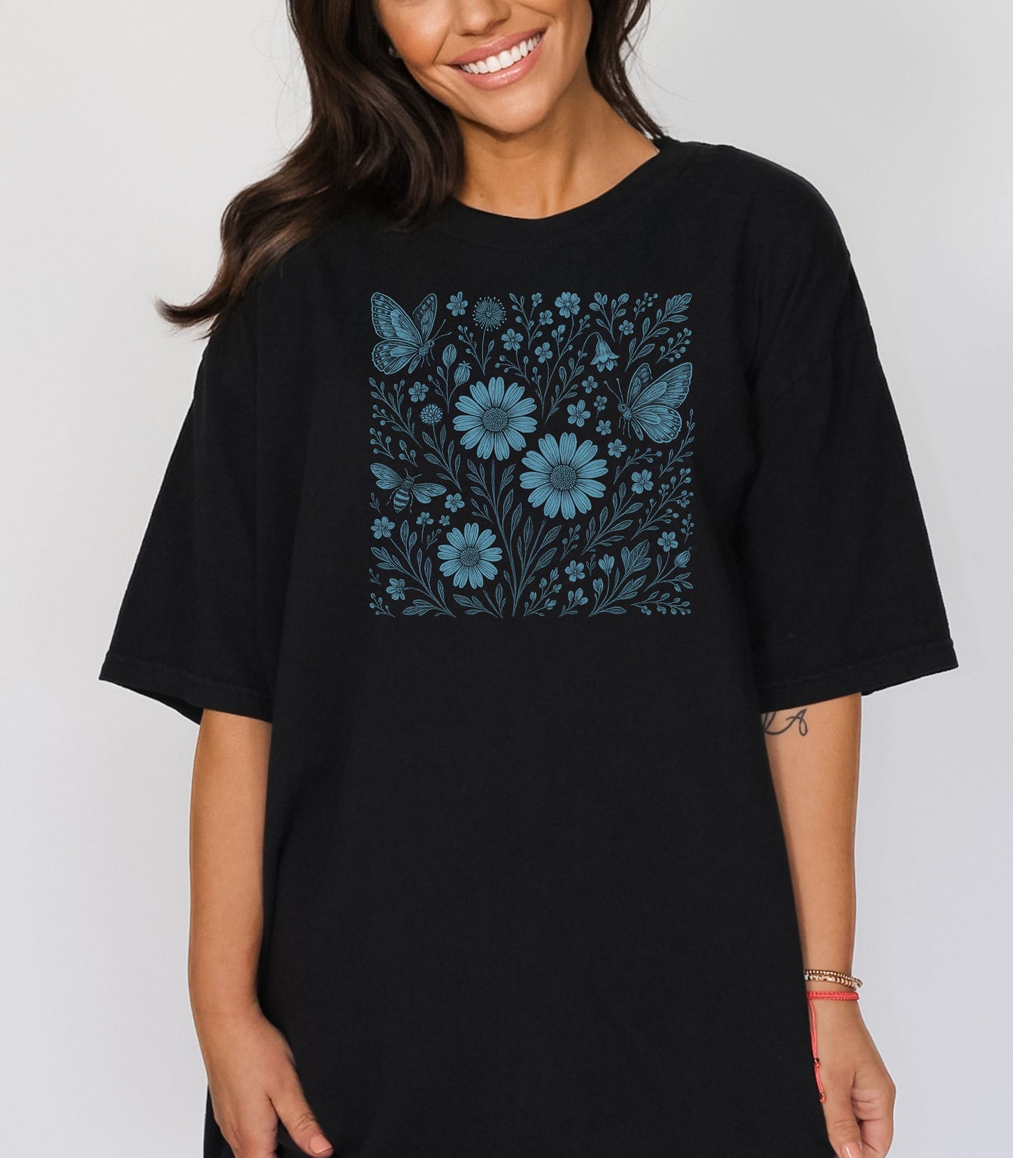 Blue Floral Butterfly Shirt, Monochrome Nature Bee & Wildflower T-Shirt