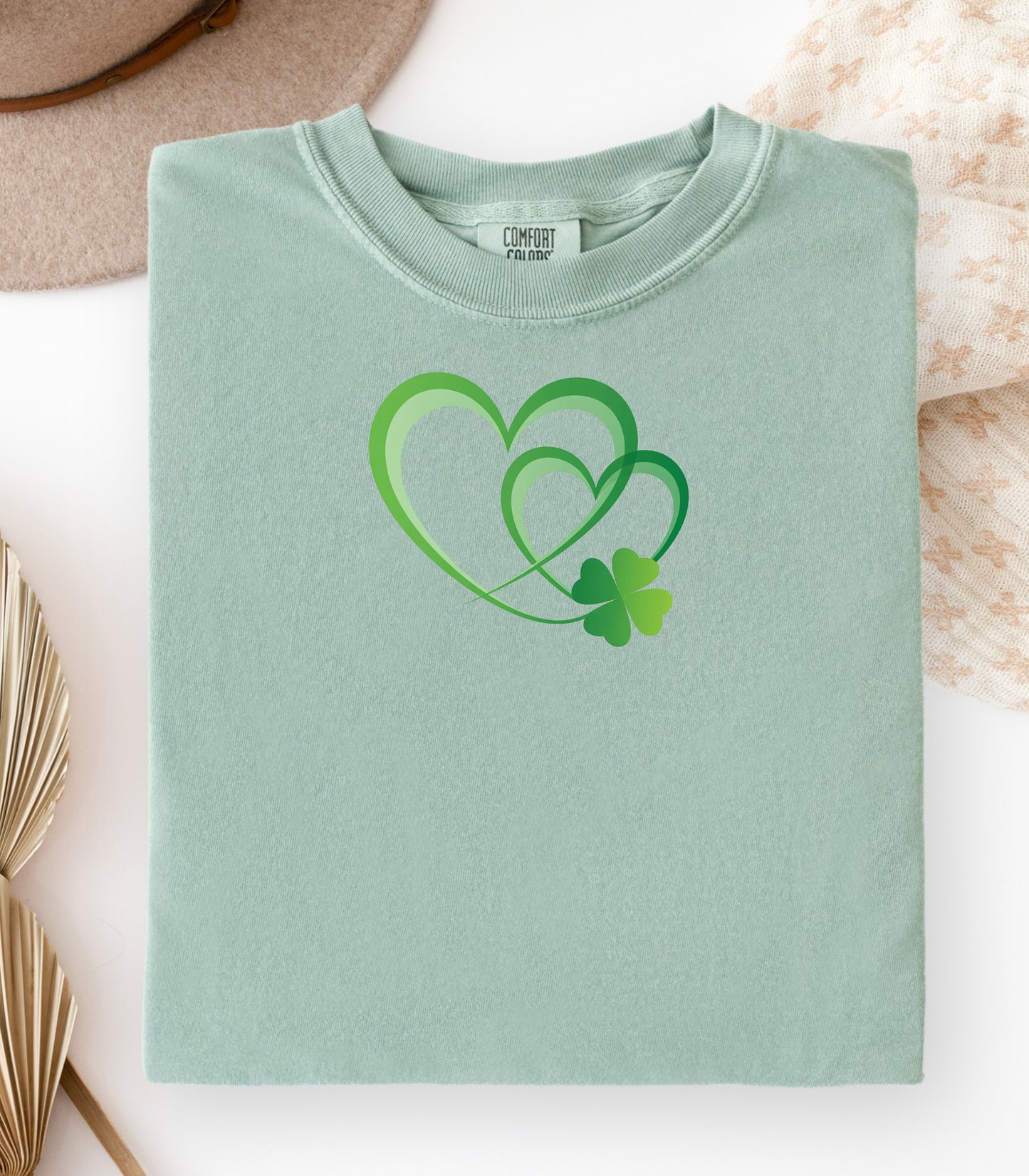 Intertwined Hearts & Shamrock St. Patricks Day T-Shirt, Irish Love Design