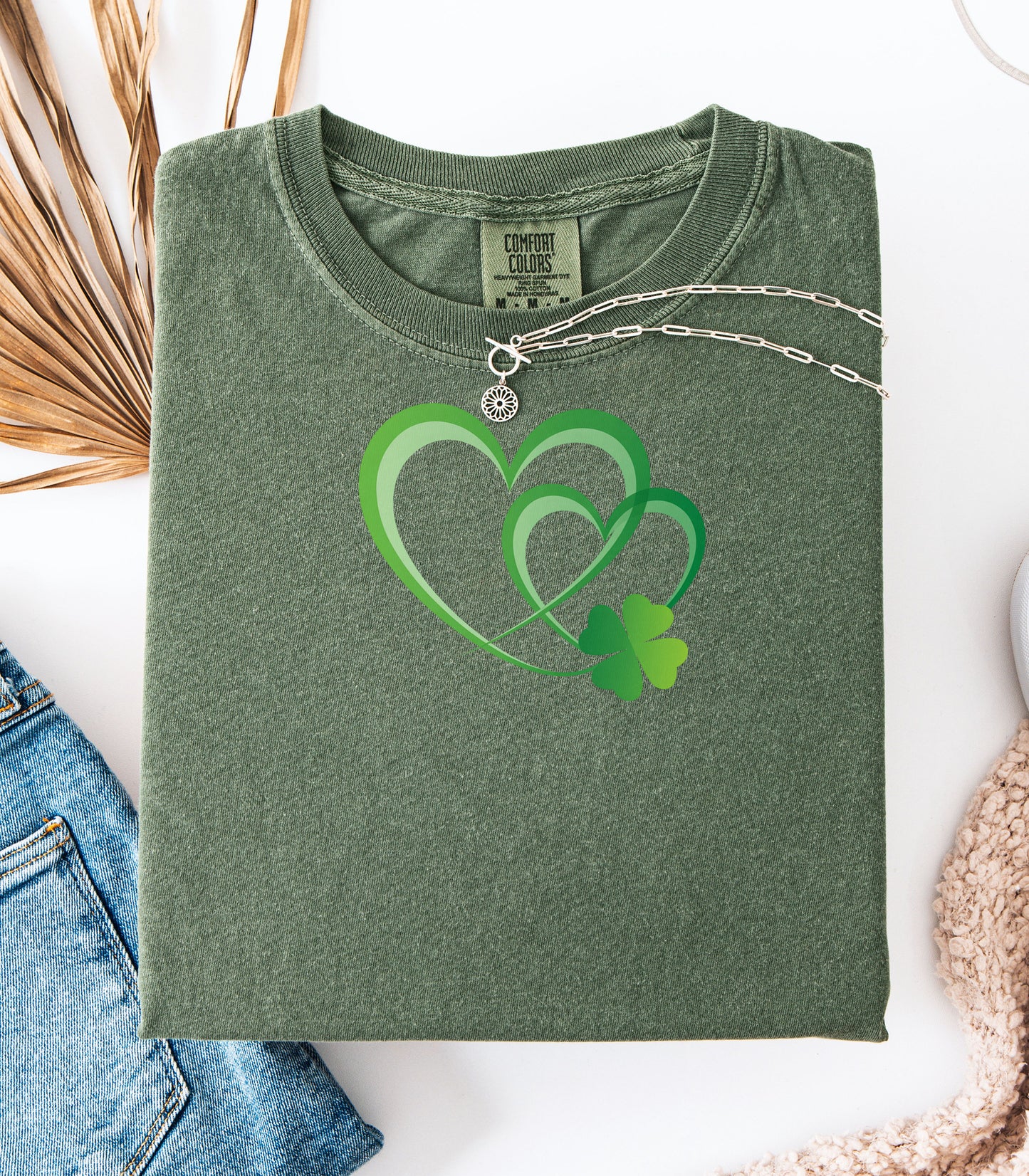 Intertwined Hearts & Shamrock St. Patricks Day T-Shirt, Irish Love Design