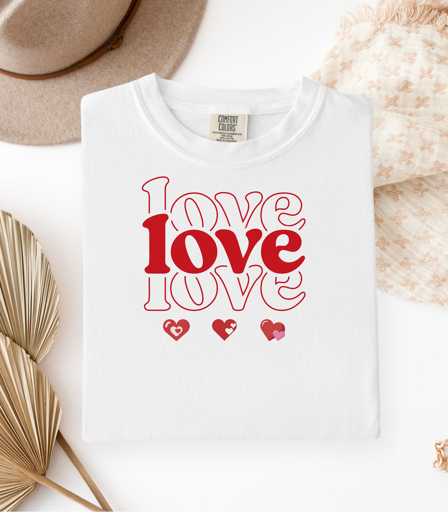 Love Love Love Valentine T-Shirt, Love Retro Graphic T-Shir, 'love' Heart Design