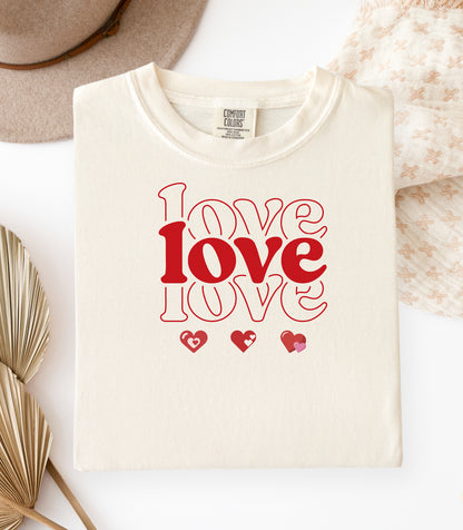 Love Love Love Valentine T-Shirt, Love Retro Graphic T-Shir, 'love' Heart Design